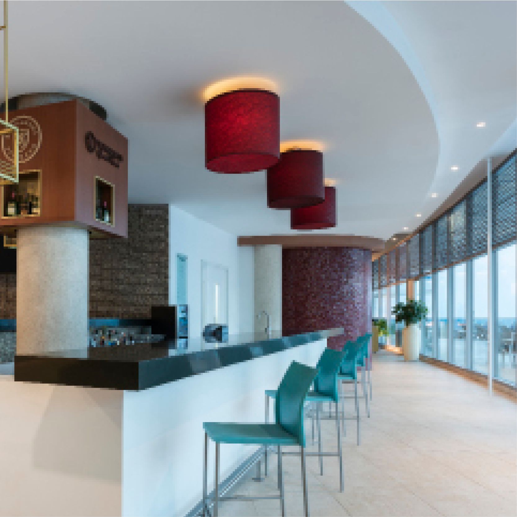 Aqua Lounge