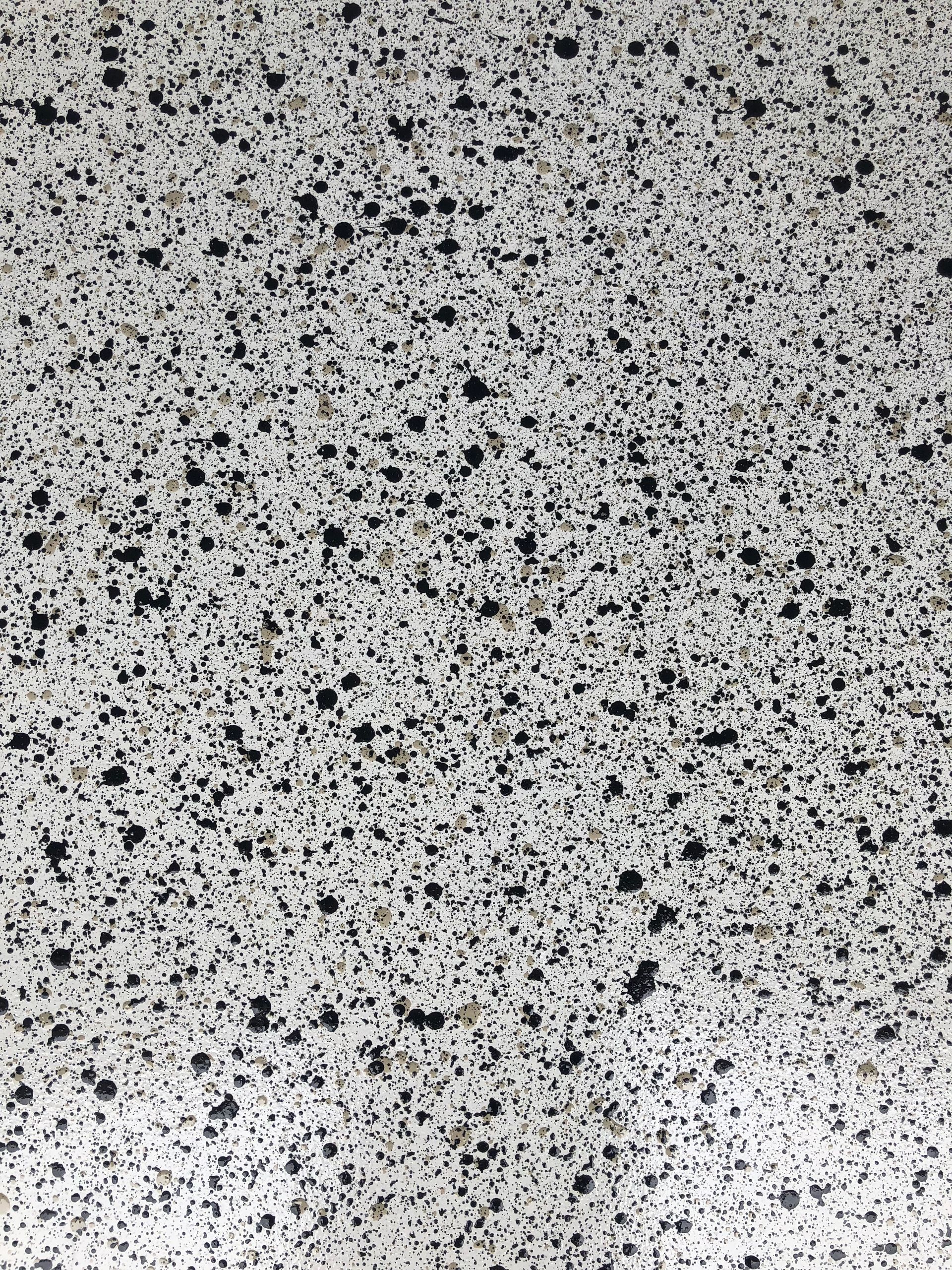 A image of epoxy flooring finish on the floor.