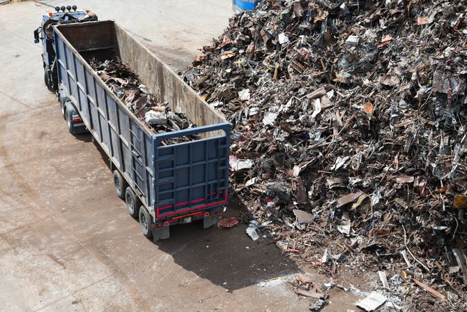 Truck With Metal Scrap — Flint, MI — Complete Scrap