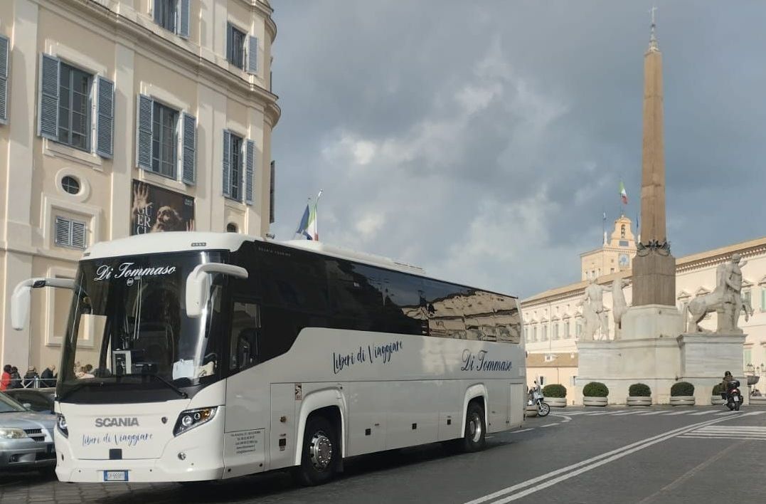 Di Tommaso noleggio Pullman Roma