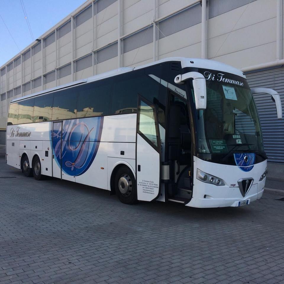 Di Tommaso Noleggio Pullman Roma