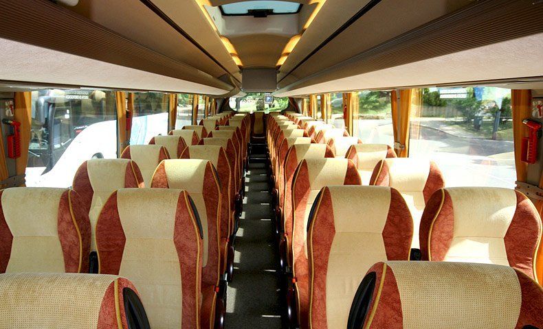 Di Tommaso Noleggio Pullman Roma