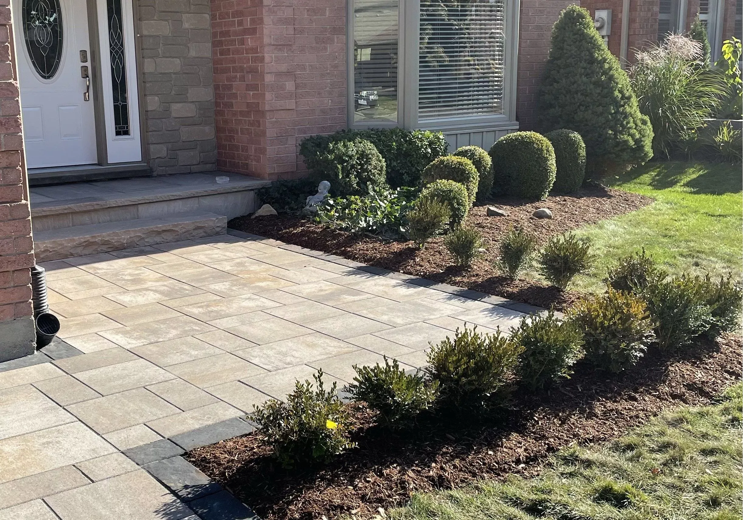 landscaping Milton ontario, landscaping near me, landscape company milton on