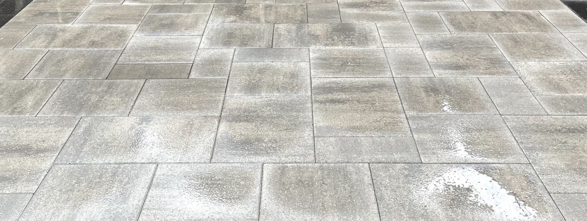 outdoor kitchen patio construction Hamilton