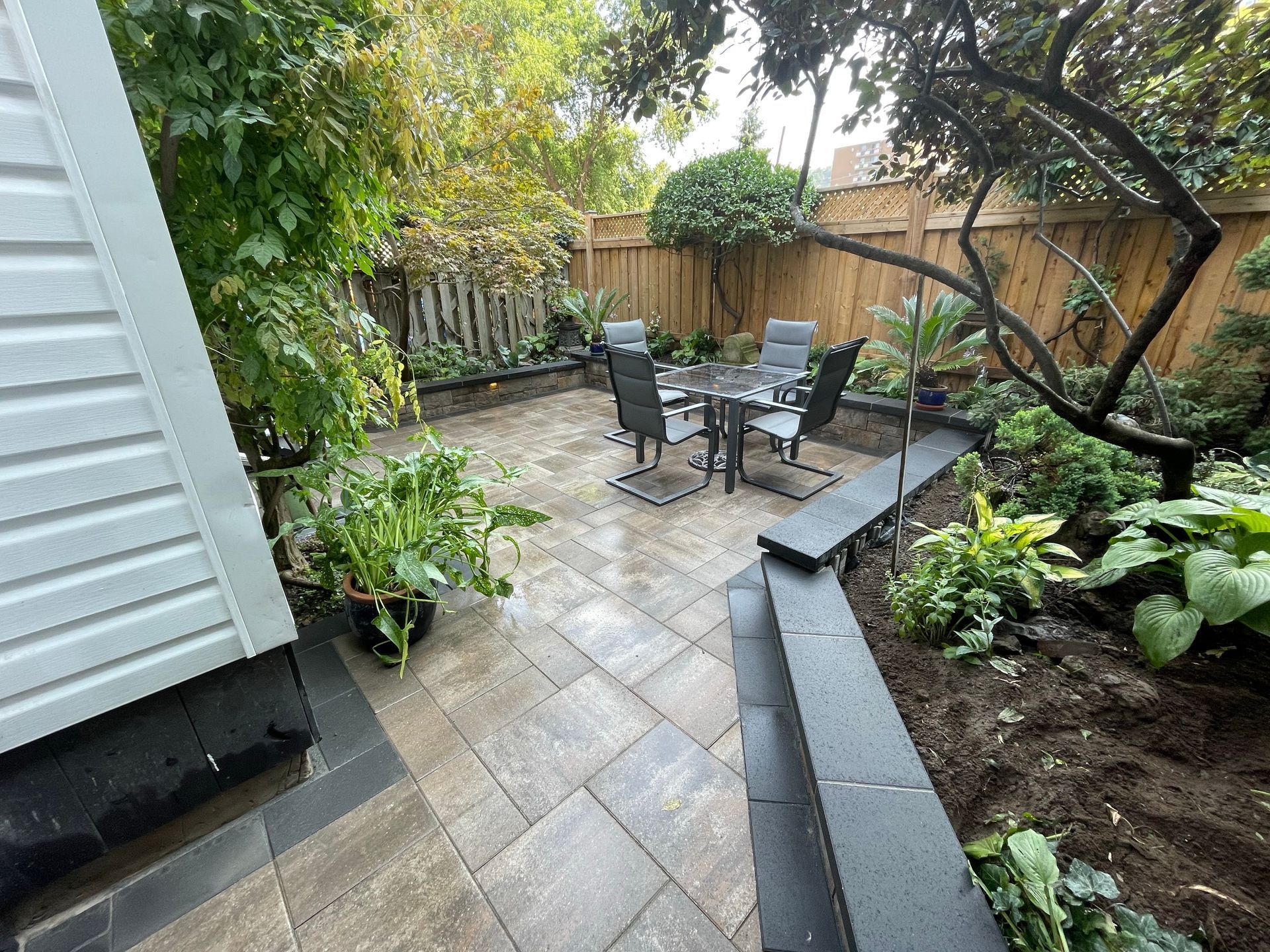 stone patio installation hamilton on, retaining stone walls hamilton, retaining wall near me