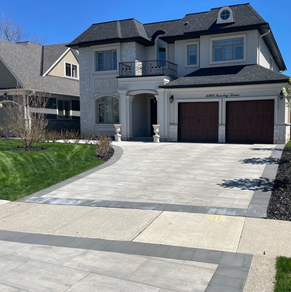 Customizable designs from professional driveway installation company Hamilton teams.