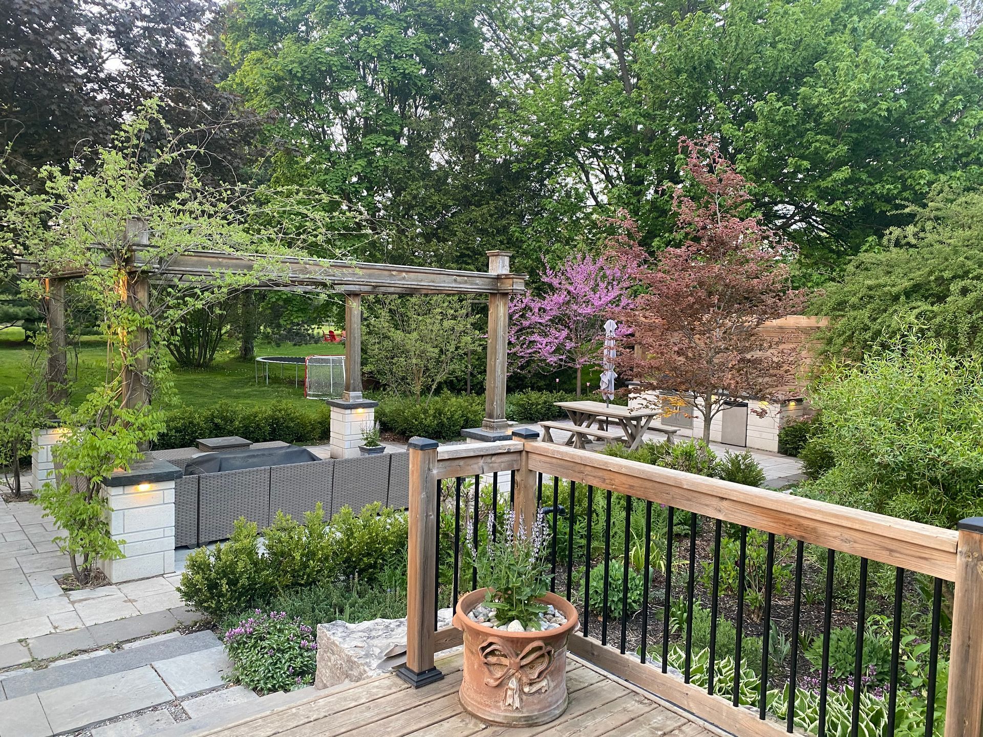 deck builders hamilton on, deck builders near me, decking company hamilton ontario