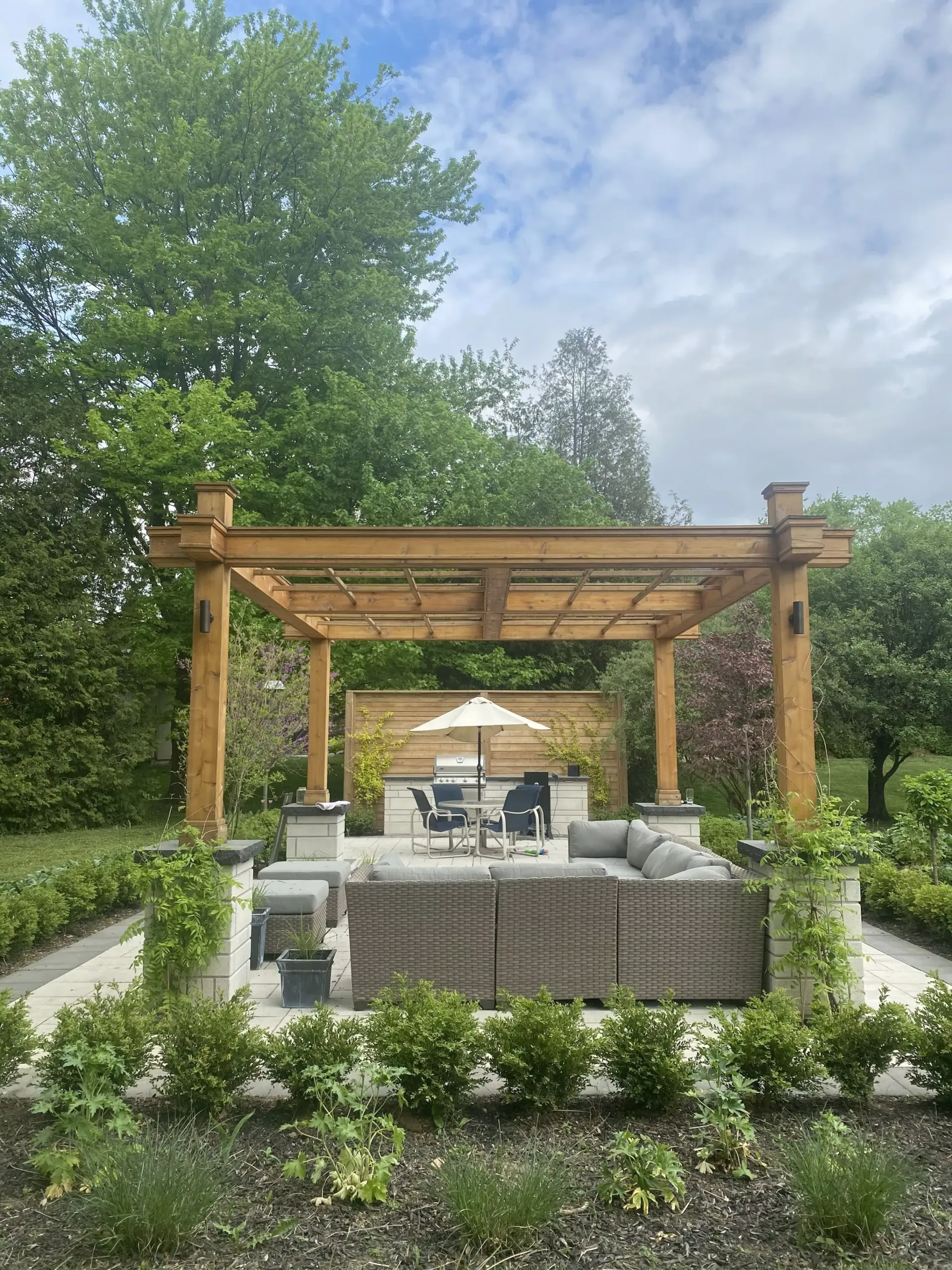 gazebo installation hamilton, gazebo hamilton, pergola hamilton, hamilton gazebo