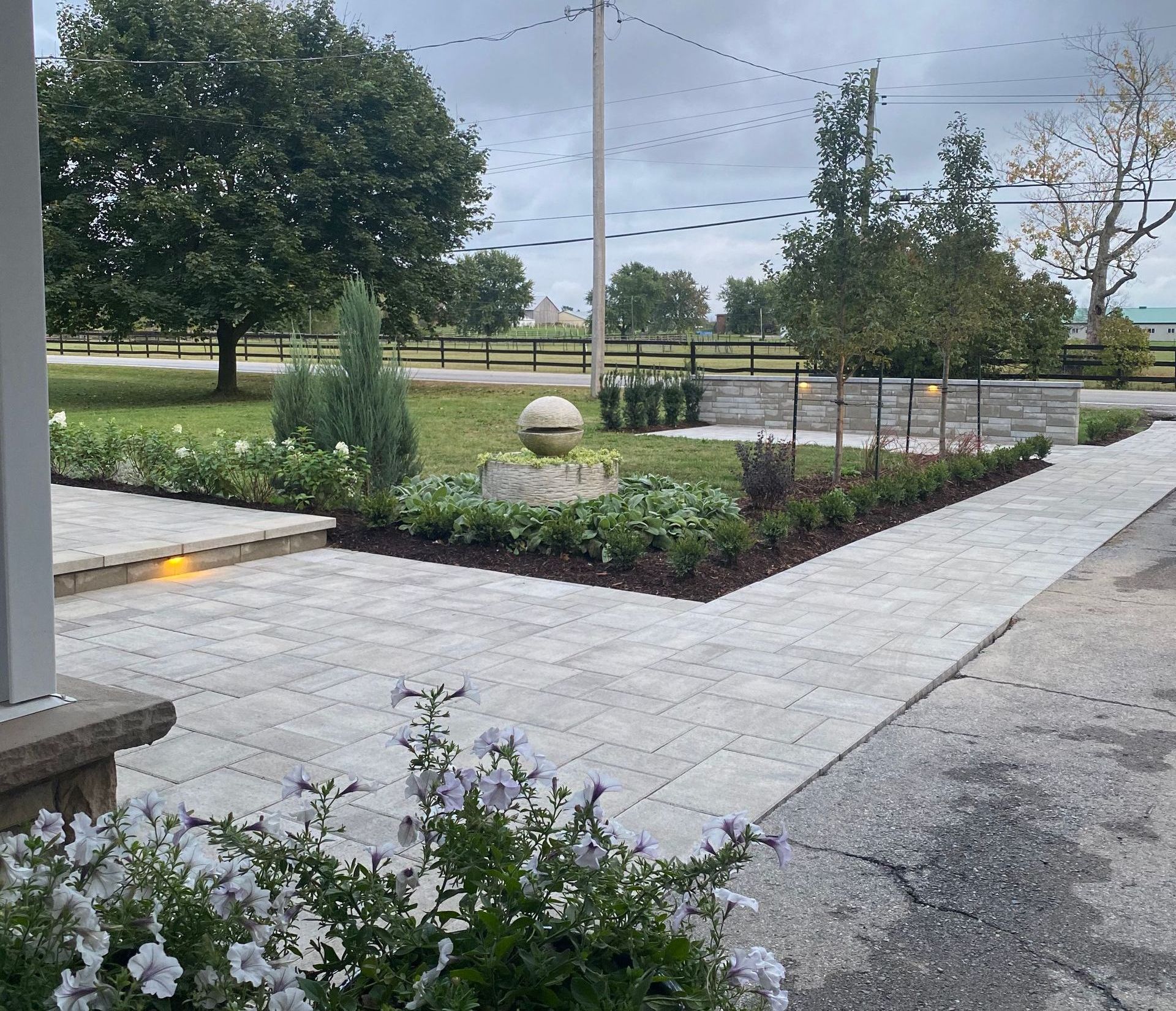 landscape maintenance hamilton ontario, hardscape landscaping hamilton on