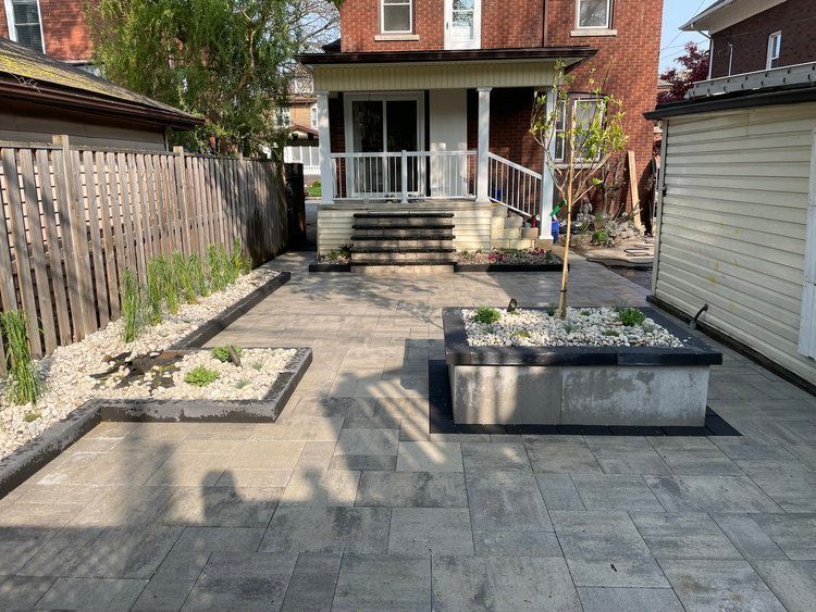 garden maintenance services near me, yard maintenance services hamilton ontario