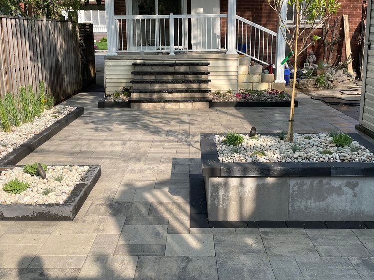 landscape edging contractor near me, landscape edging contractor hamilton ontario