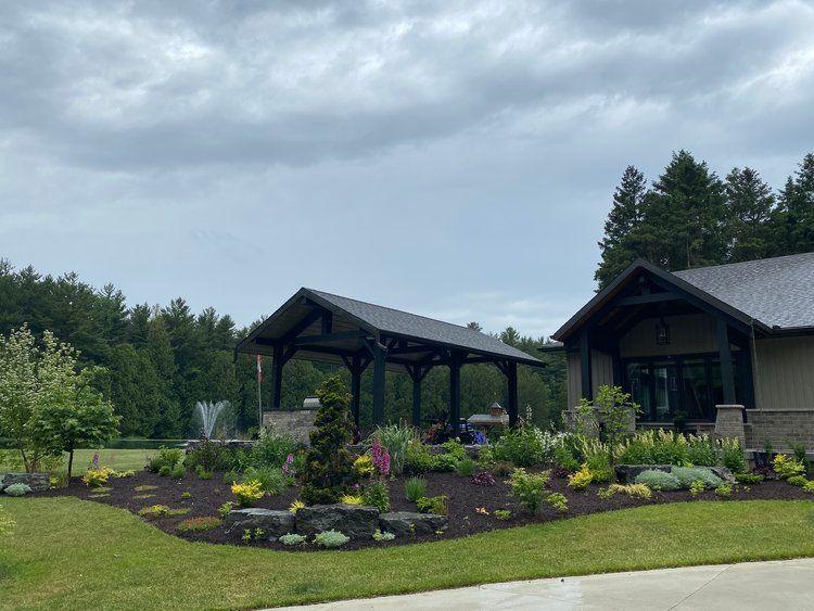 Outdoor living upgrades with premium custom outdoor spaces Hamilton craftsmanship.