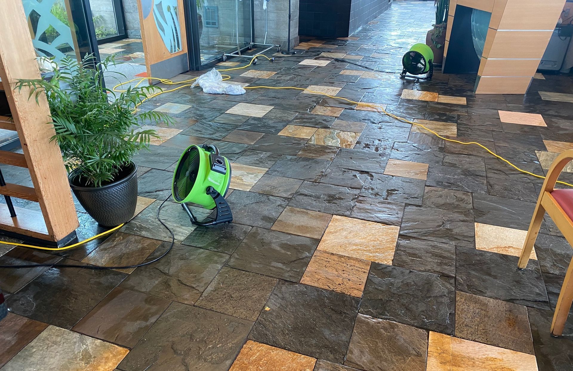 Commercial Pressure and Power wash service in Maple Valley, WA Commercial Pressure and Power wash service in Maple Valley, WA