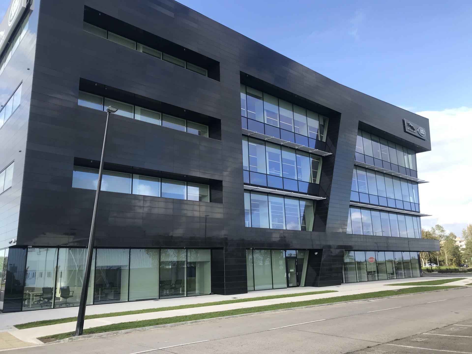 ClearTech, Jaguar Landrover Shannon, Post-Tensioning, Structural Engineering