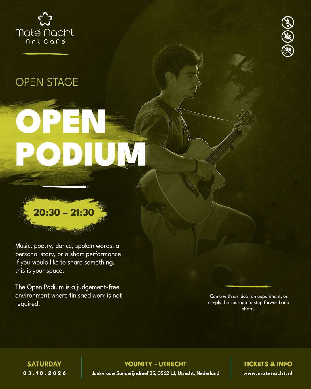 Poster voor “Open Podium” met silhouet van een gitarist op een donkerblauwe achtergrond, aanvangstijdstip evenement: 18:30–19:00.