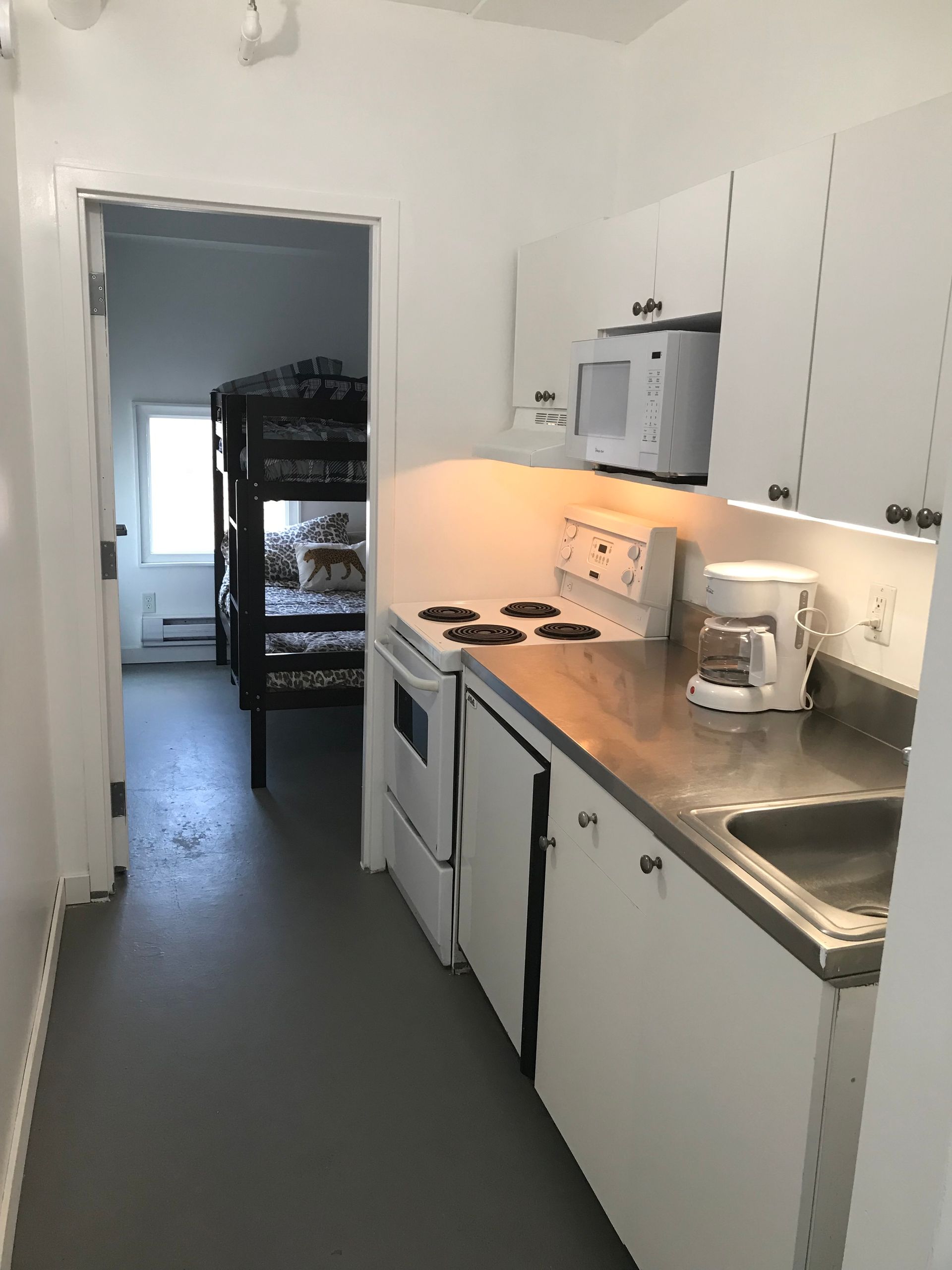 Temporary Accommodations at Welcome Place - Kitchen