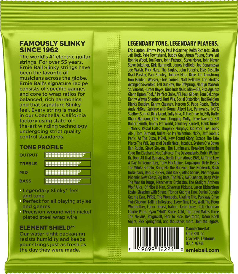 Een limoengroene verpakking van Ernie Ball Regular Slinky elektrische gitaarsnaren met een adelaarslogo en informatie over de dikte.