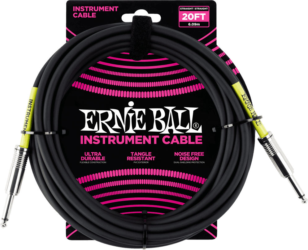 Een 6 meter lange zwarte instrumentkabel van Ernie Ball, opgerold in een zwarte en roze verpakking.