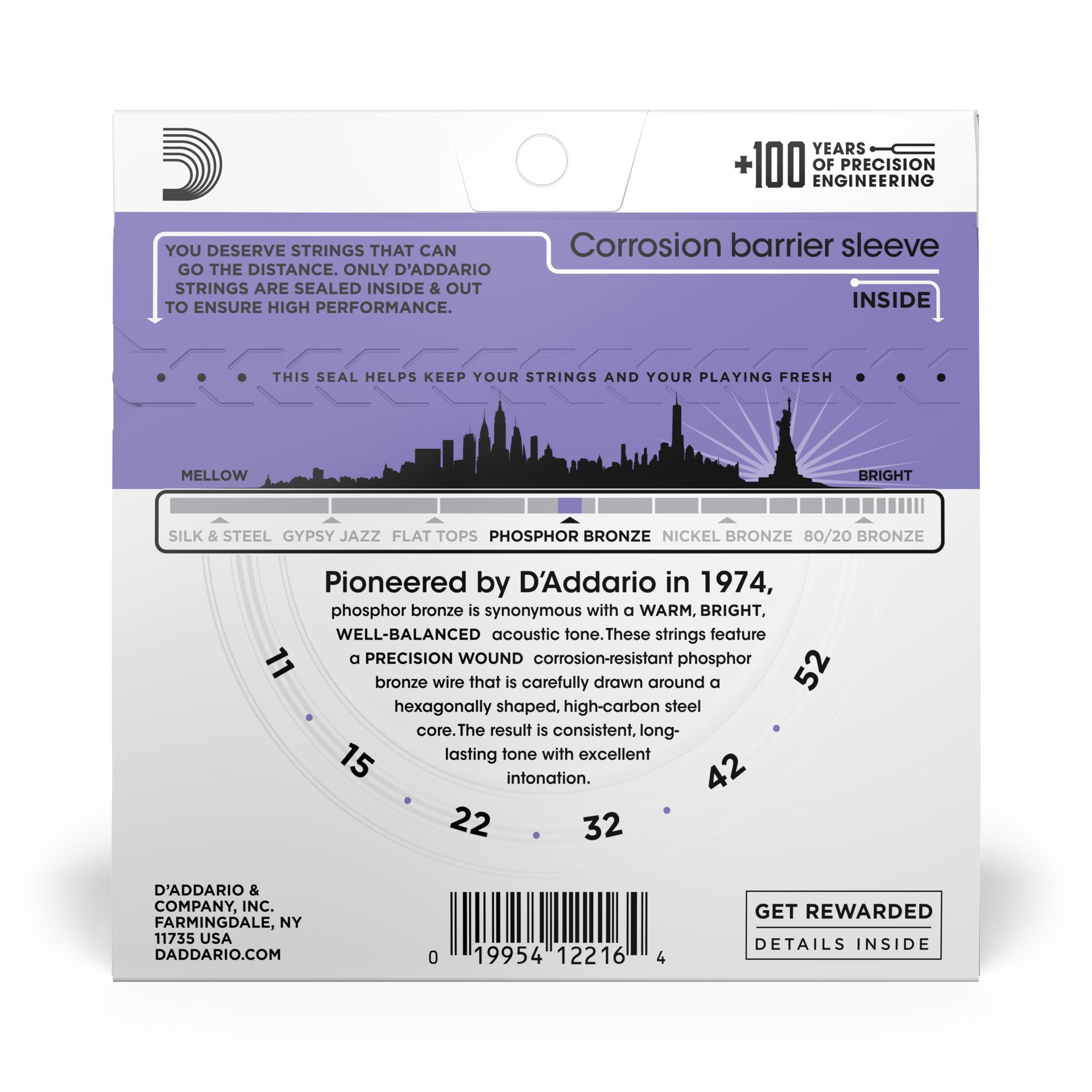 D'Addario EJ26 Phosphor Bronze akoestische gitaarsnaren, speciaal ontworpen voor lichte gitaren met een dikte van .011-.052, in een paars-witte verpakking.