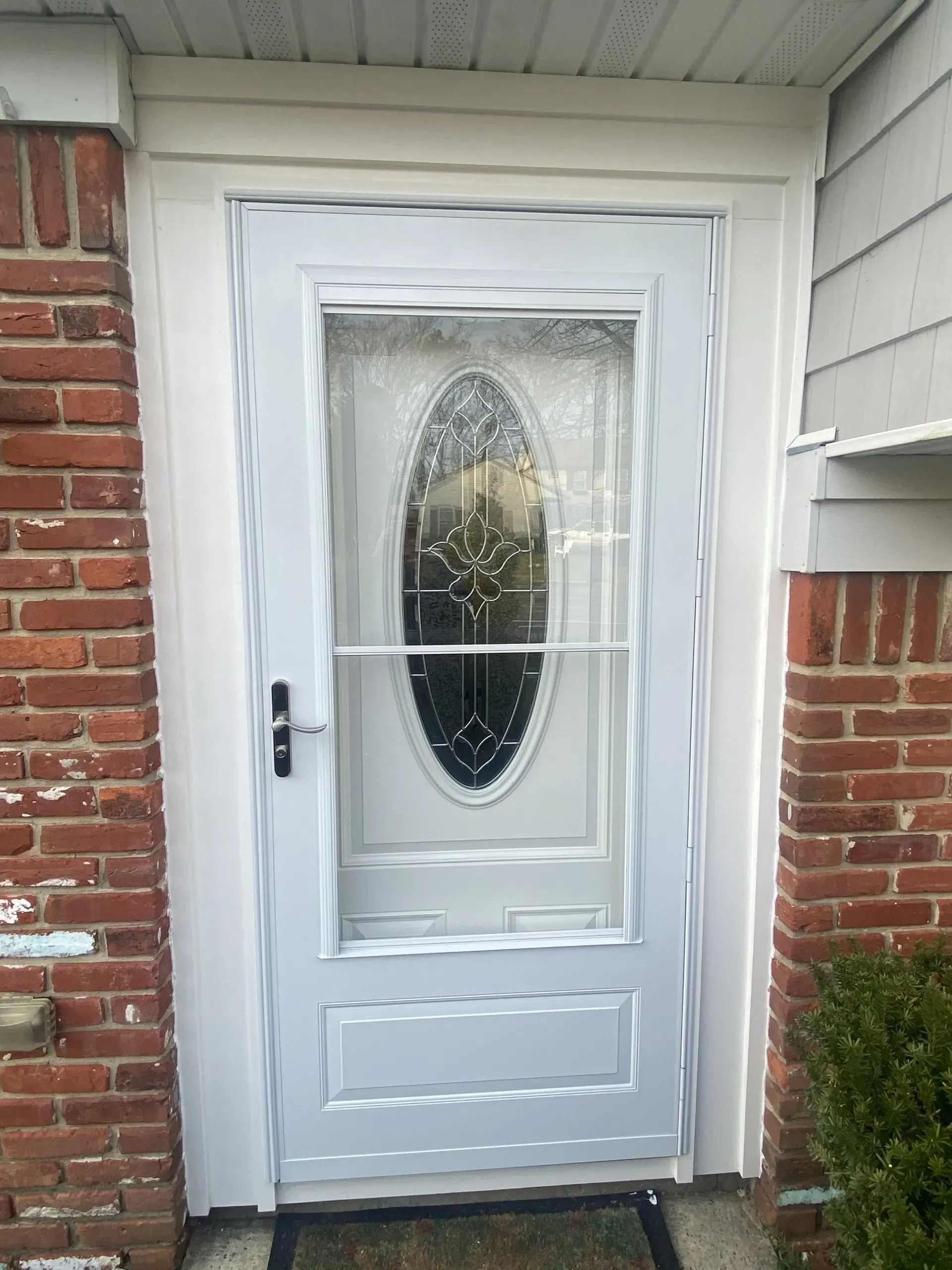 White Door — Jersey Shore, NJ — Bayshore Roofing & Siding