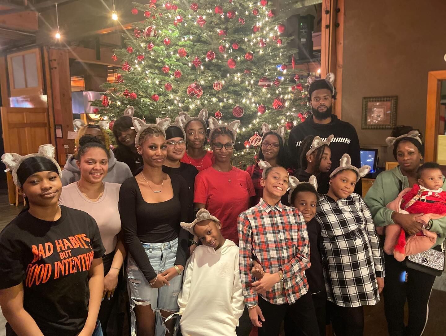 A family at desaki for dinner after visiting Great Wolf Lodge