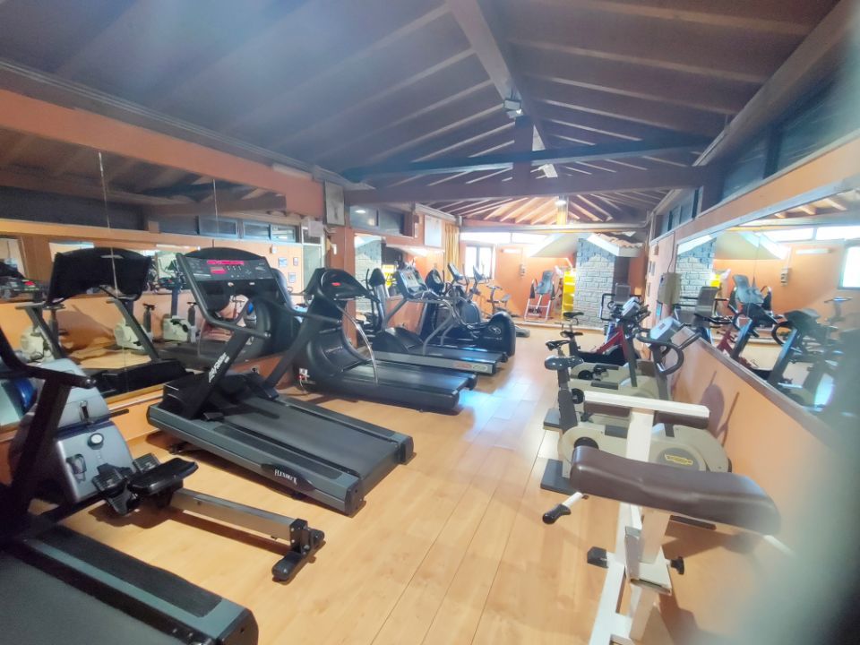 Palestra con tapis roulant