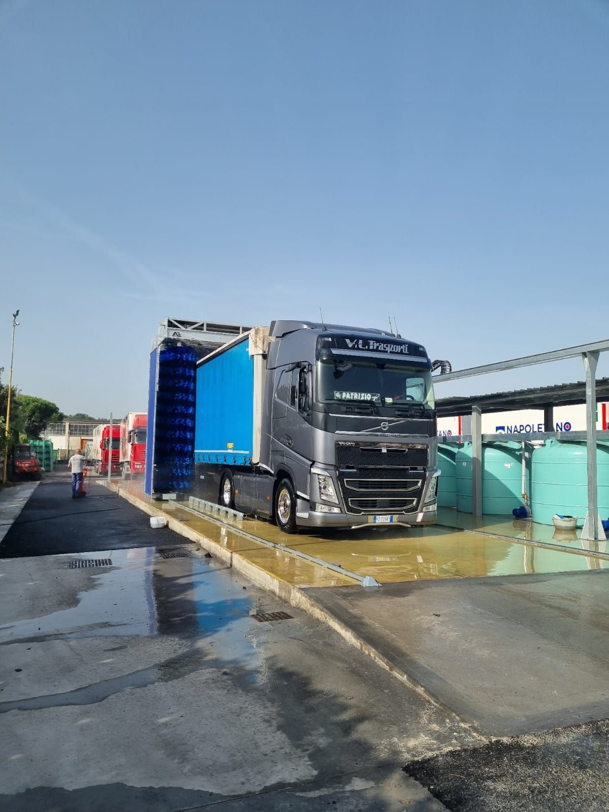lavaggio camion