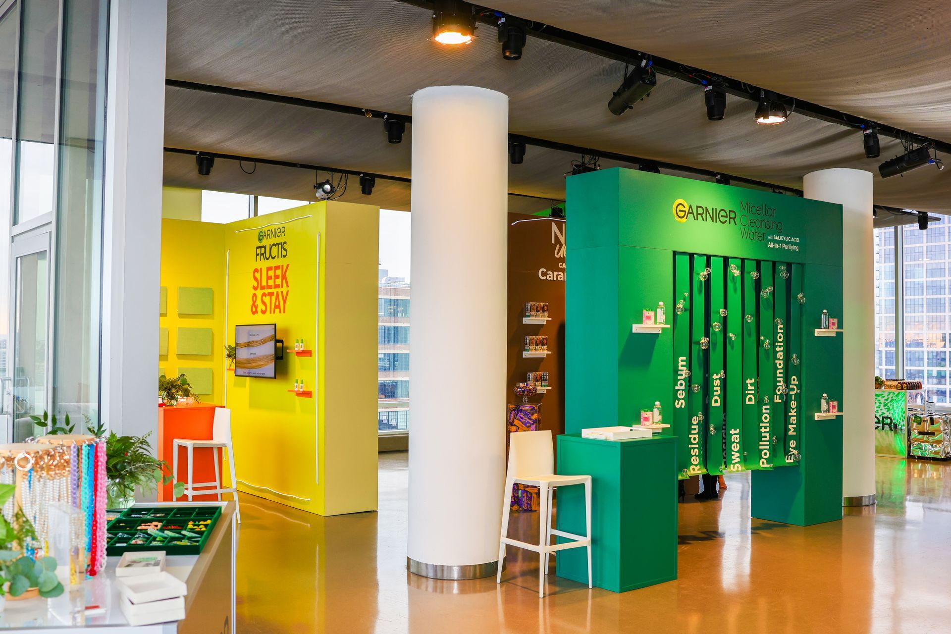 A room with a lot of green and yellow walls