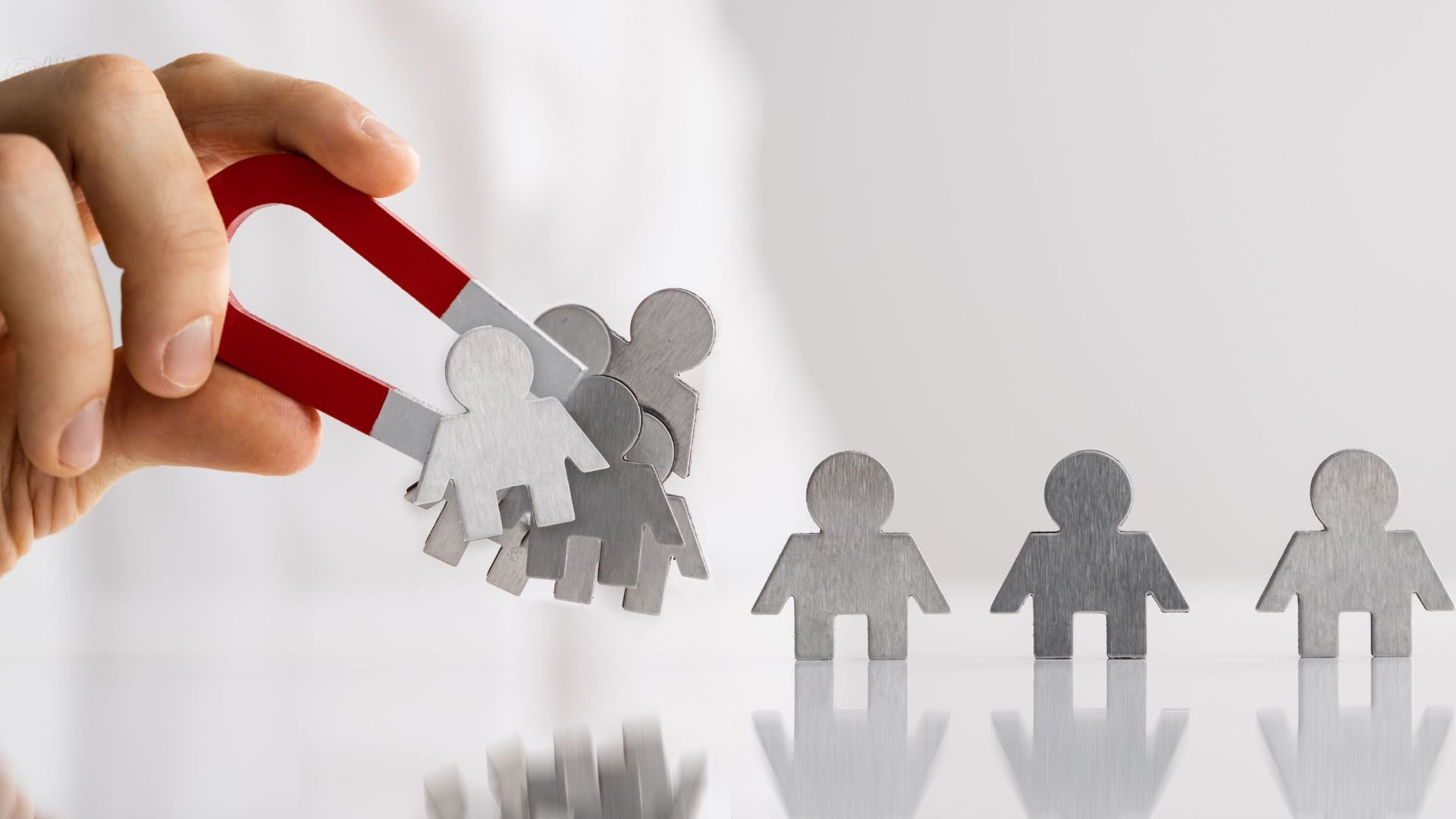 Attracting people using magnet