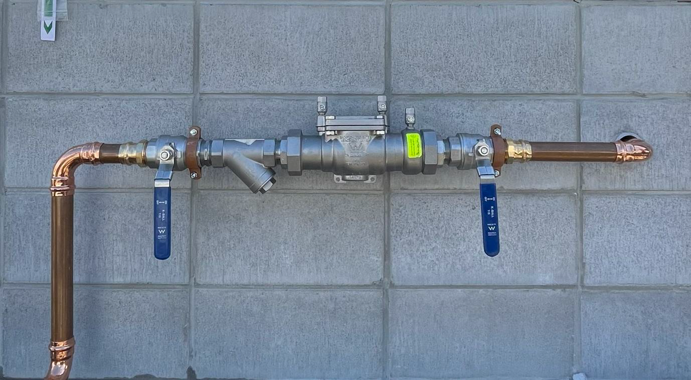 A Gold, Dual-Function Shower System Featuring a Large Circular Showerhead — Mates Plumbing and Gas in Lammermoor, QLD