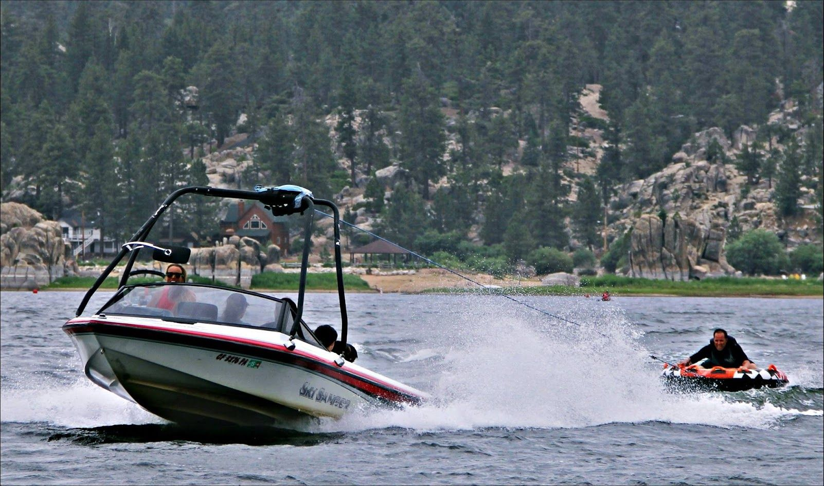 Speed Boat Rentals in Big Bear Lake