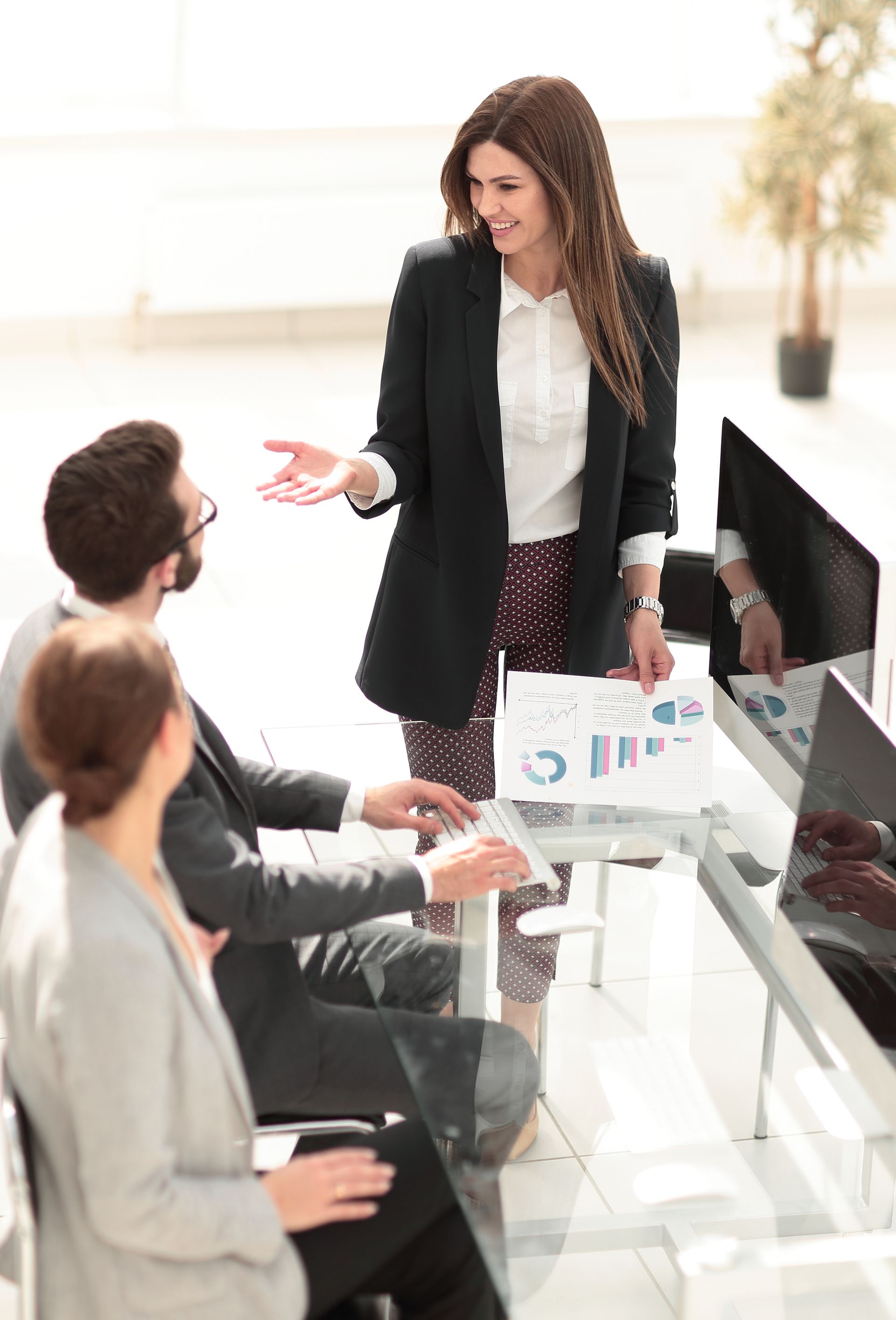 Best CRM for small business - Accelerator-Pro Growth Plan for businesses to help them grow fast.
