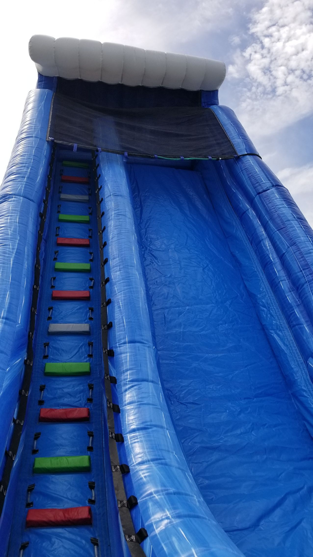 27 ft wave slide with pool