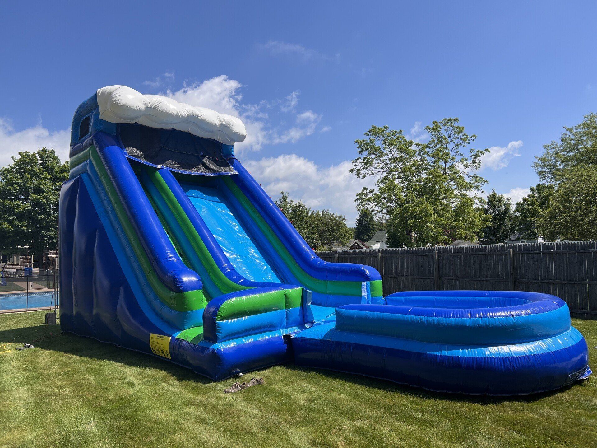 23 Wave Slide with Pool
