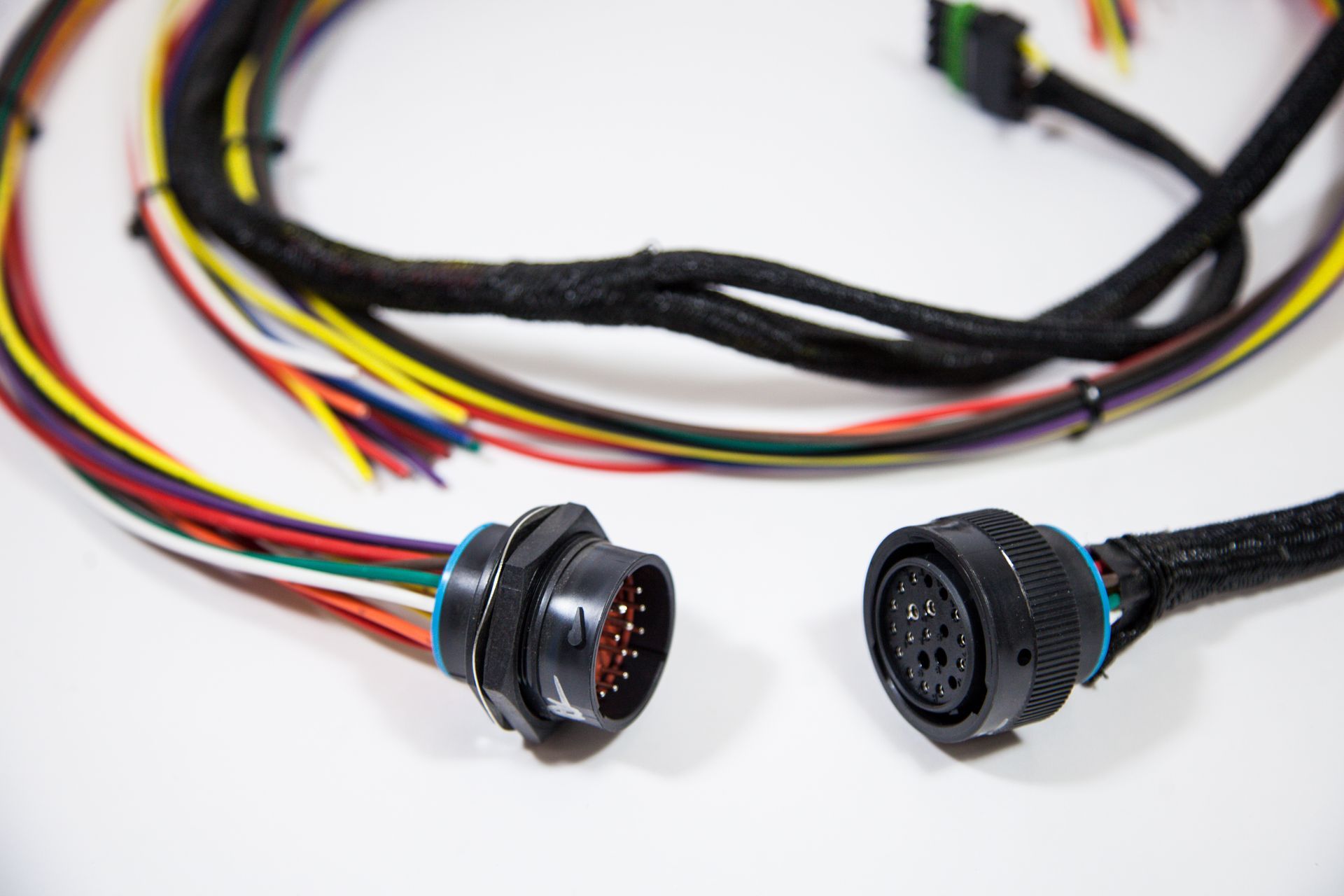 Custom Interconnect Assembles - Wire Harness Manufacturing Img 3784