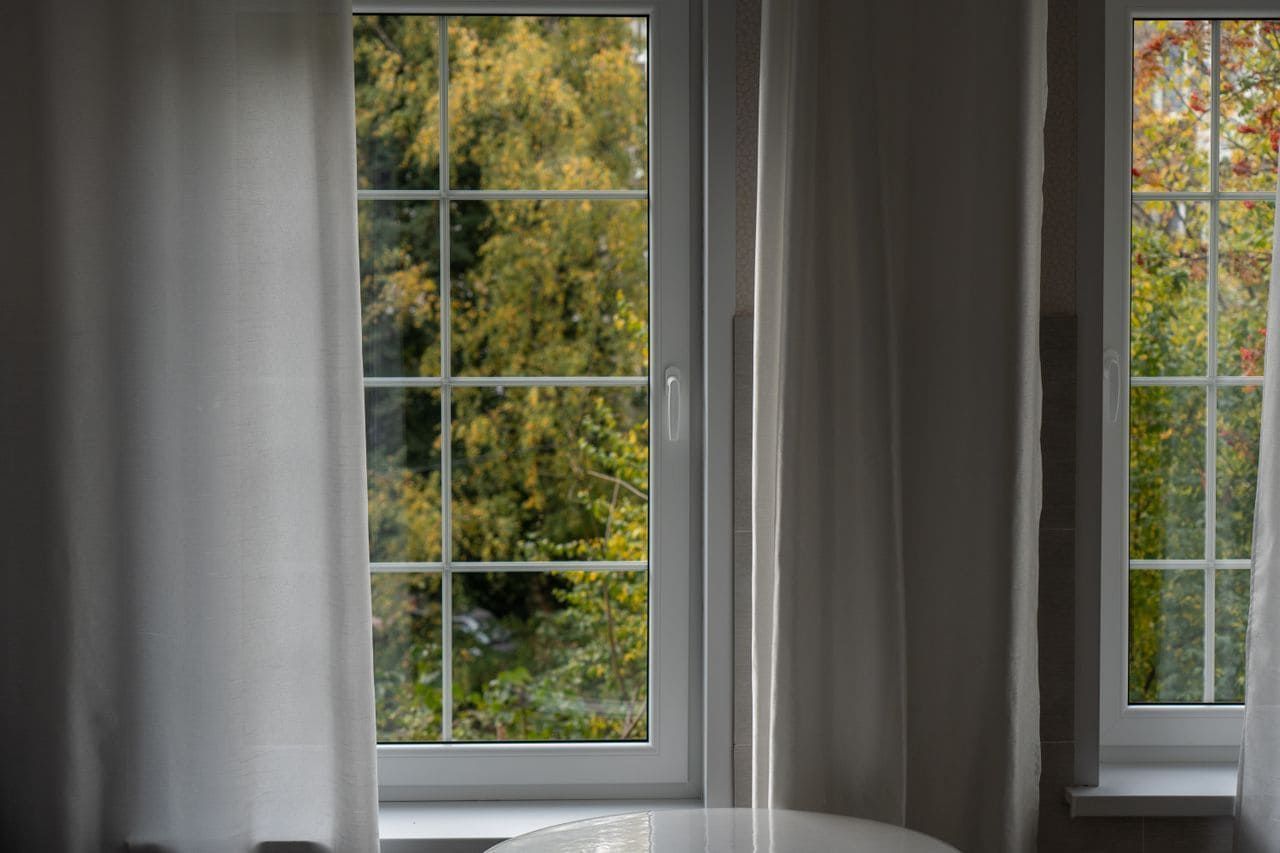 privacy window tint for homes