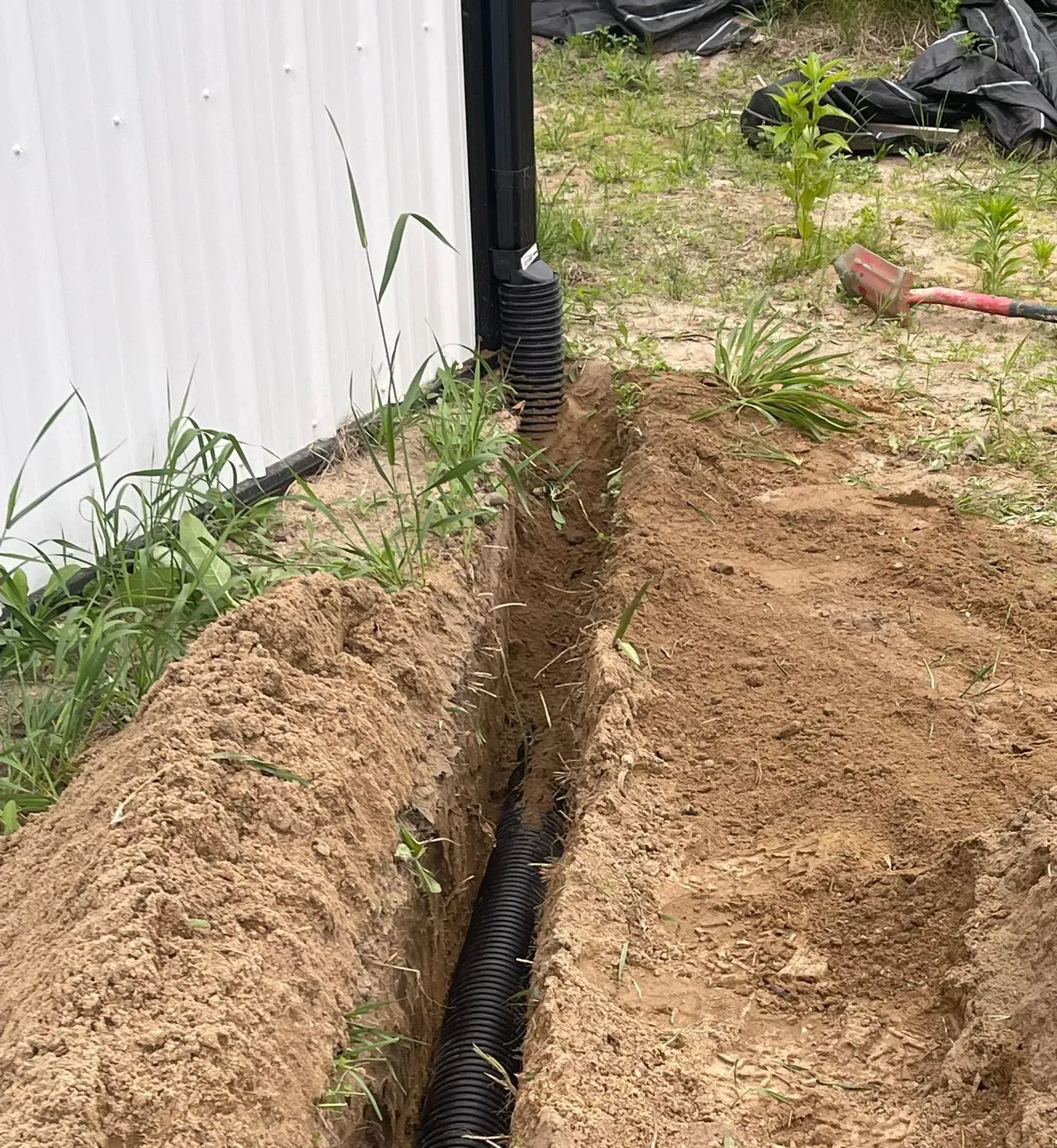 Trenching and Drainage Services in Fenton, MI Trenching and Drainage Services in Fenton, MI