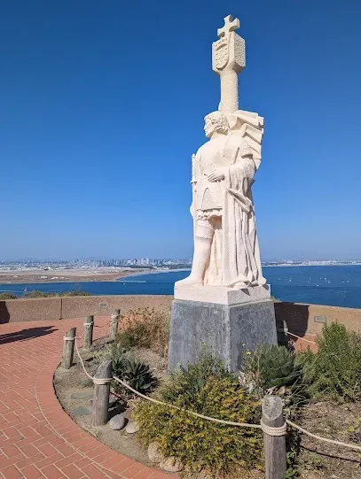 HWH San Diego Hard Money Lender - Real Estate highlights opportunities in San Diego near landmarks like Cabrillo National Monument. The image features breathtaking ocean views, rugged cliffs, and the historic monument that celebrates the city’s heritage.