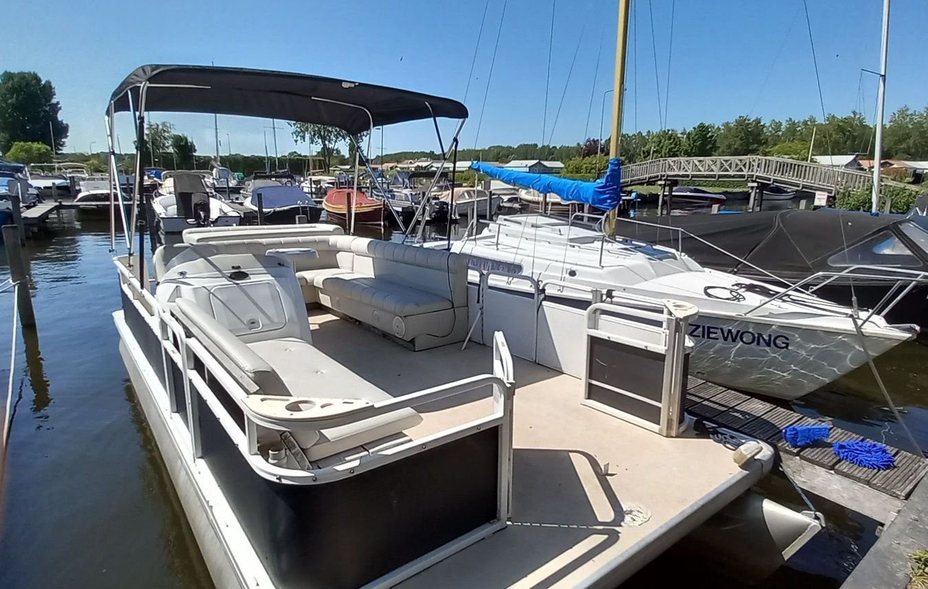 Loungeboot Tes