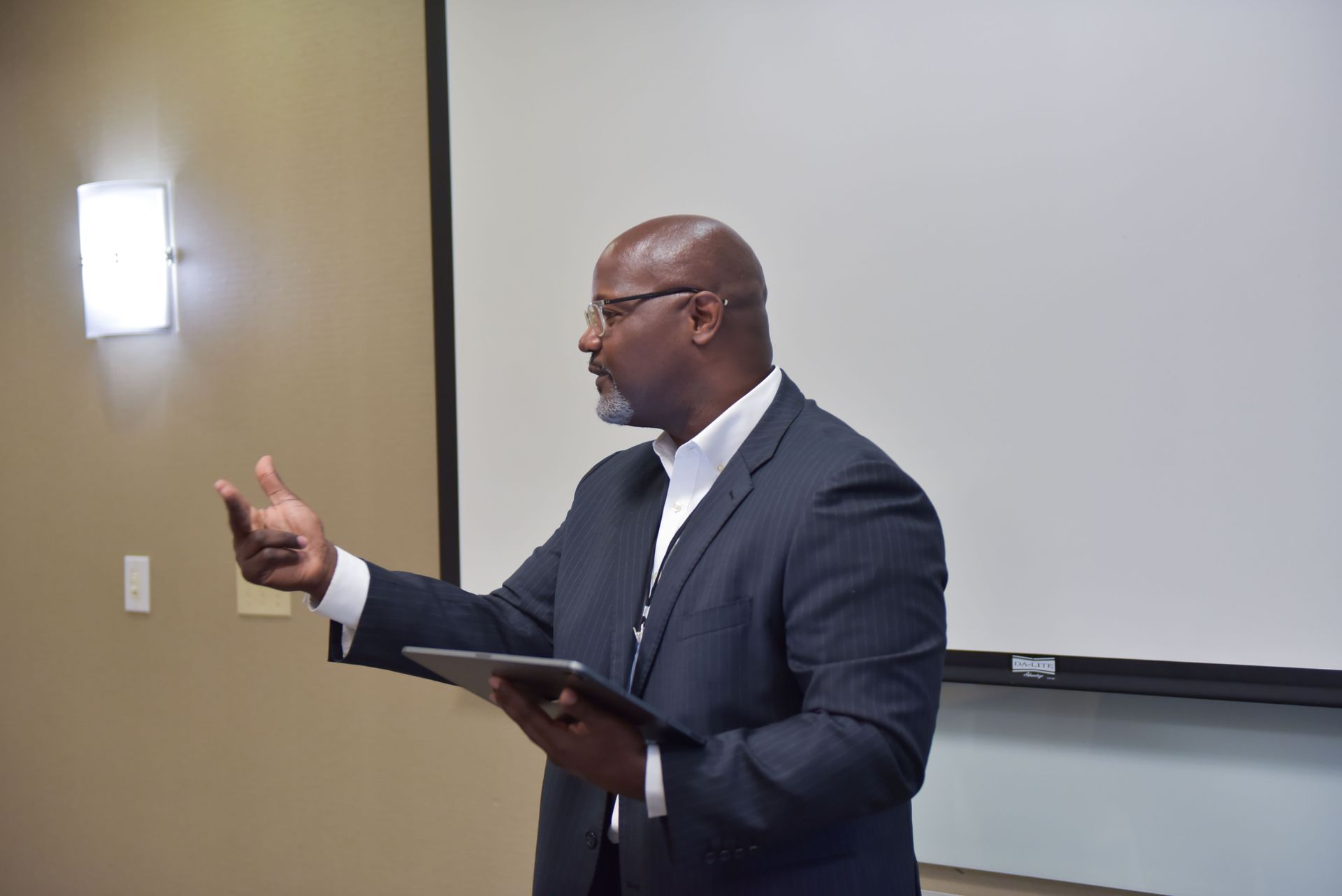 FaithInspiration Network Propel conference attendees gathered in faith and growth