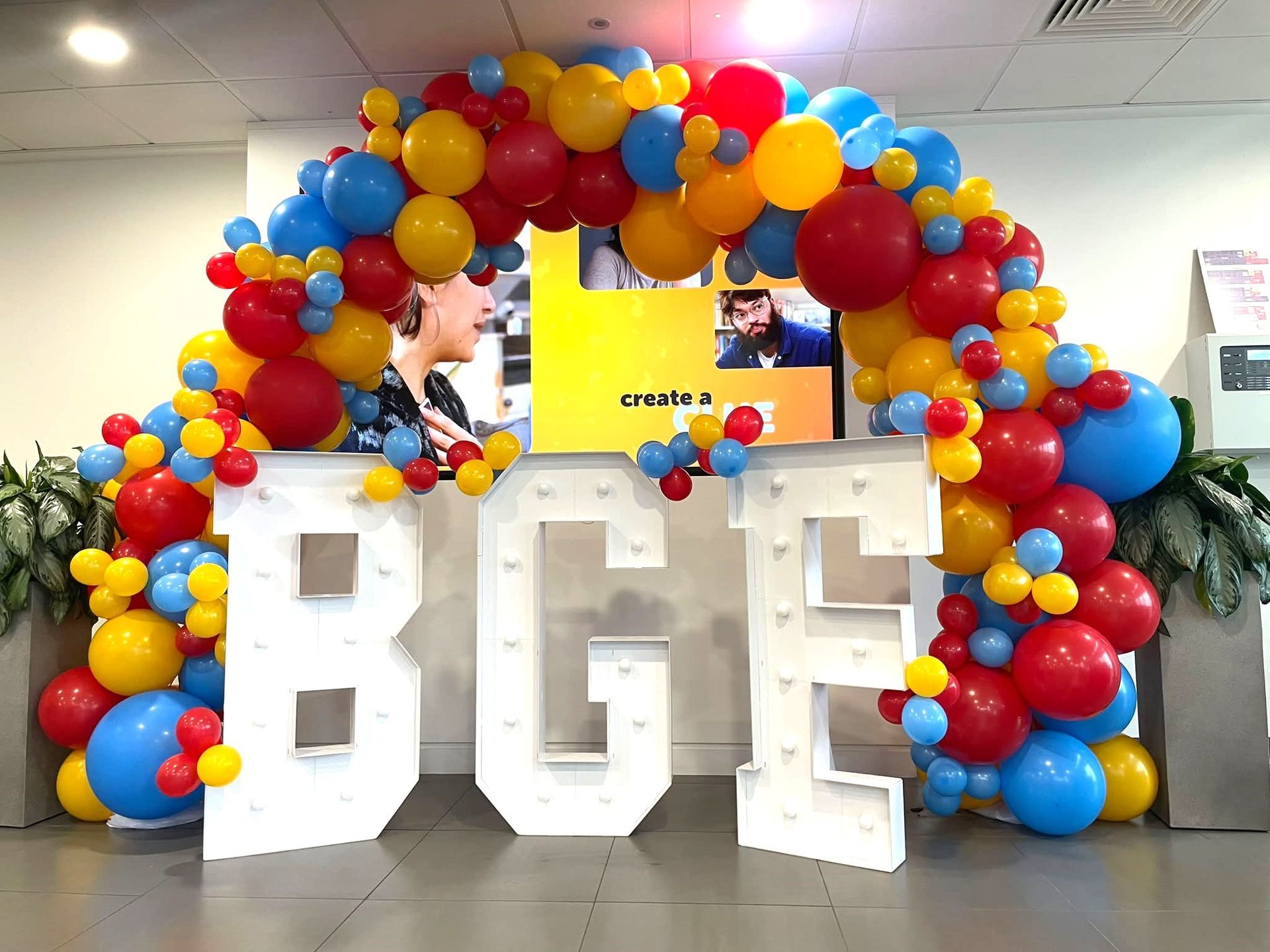 Big Impact Balloon Displays