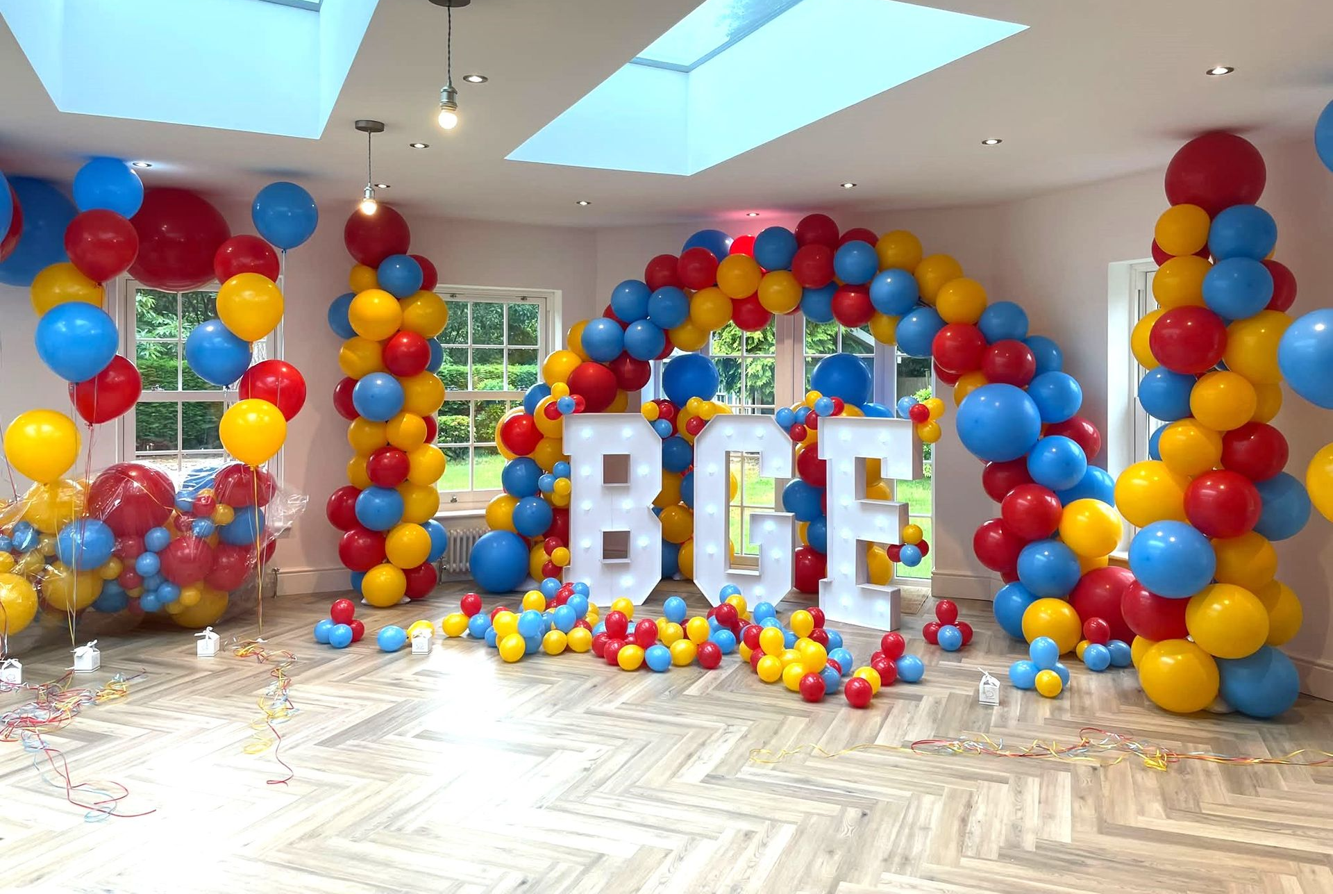 Corporate Event Balloons being built
