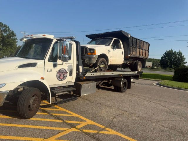 Norfolk Flatbed Towing Service