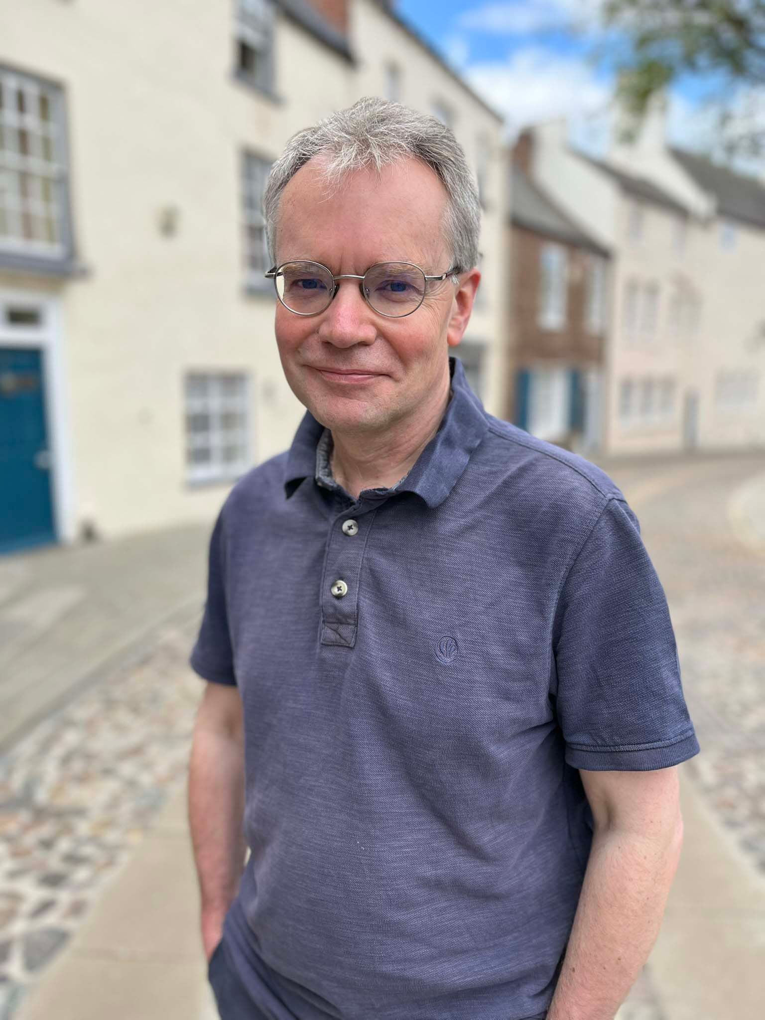 Revd Dr Paul Regan