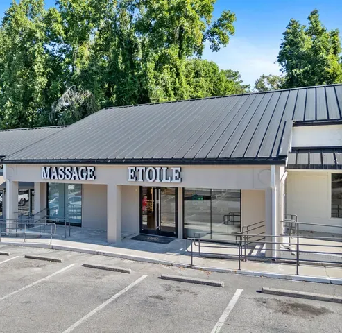Outside of Massage Etoile Collier Rd location