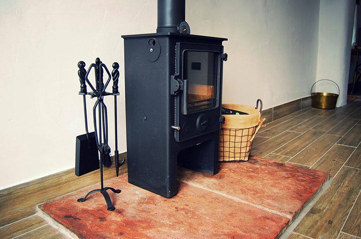 log burner
