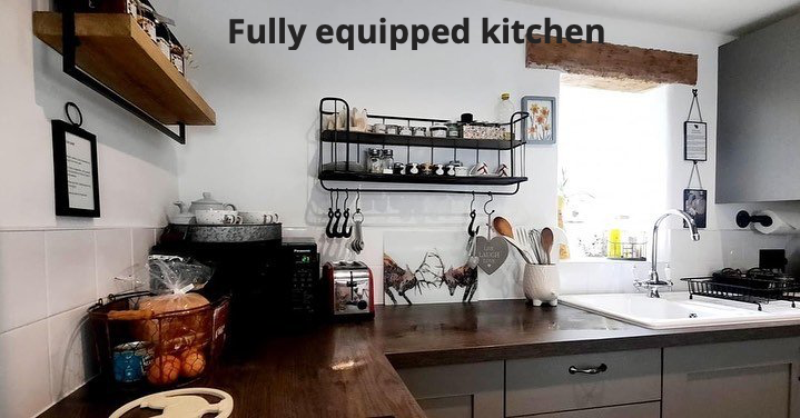 Fully fitted kitchen
