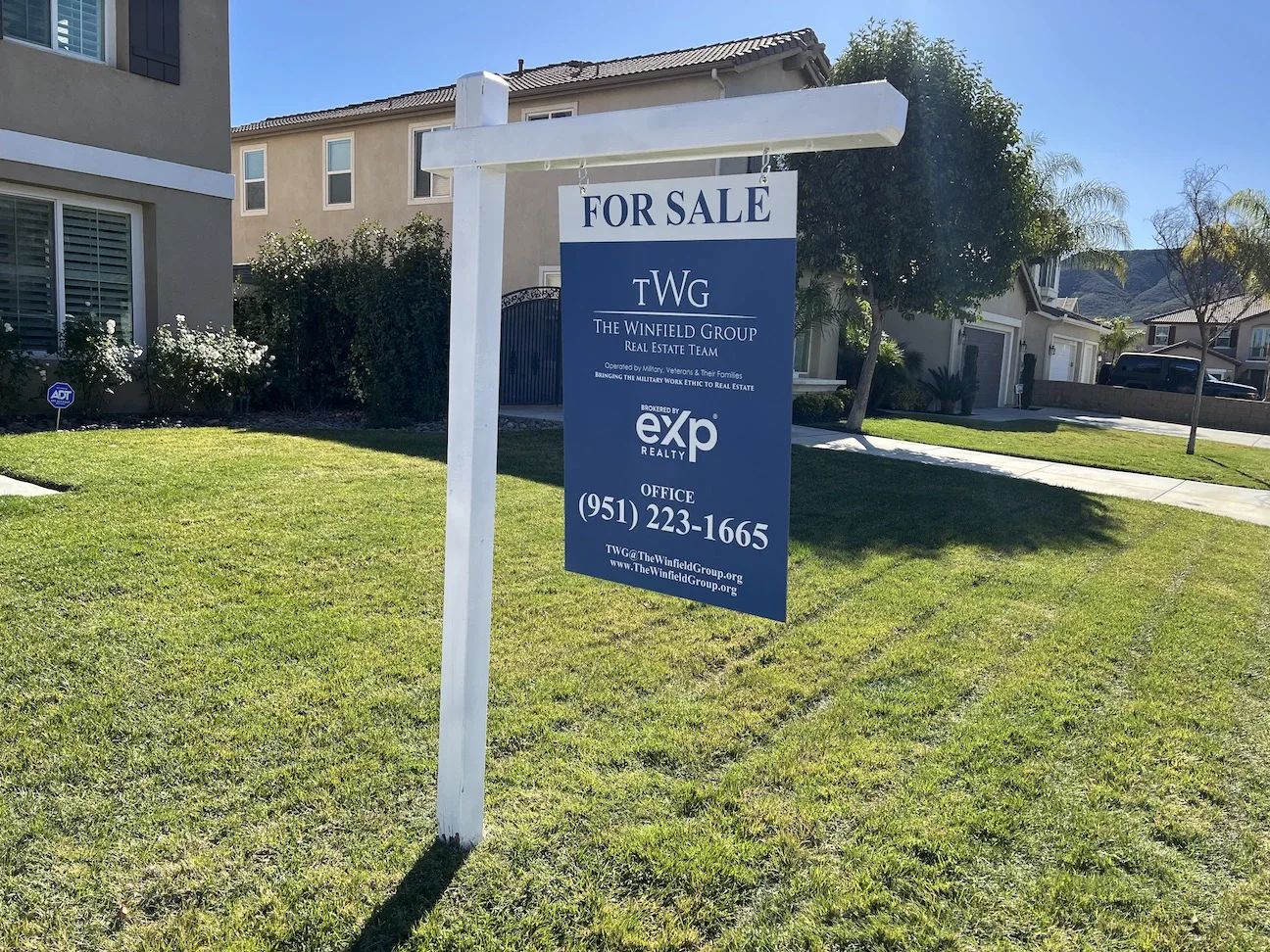 Knoxville Real Estate Signs