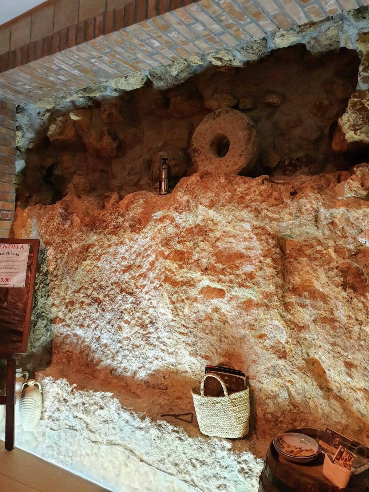 un muro di mattoni