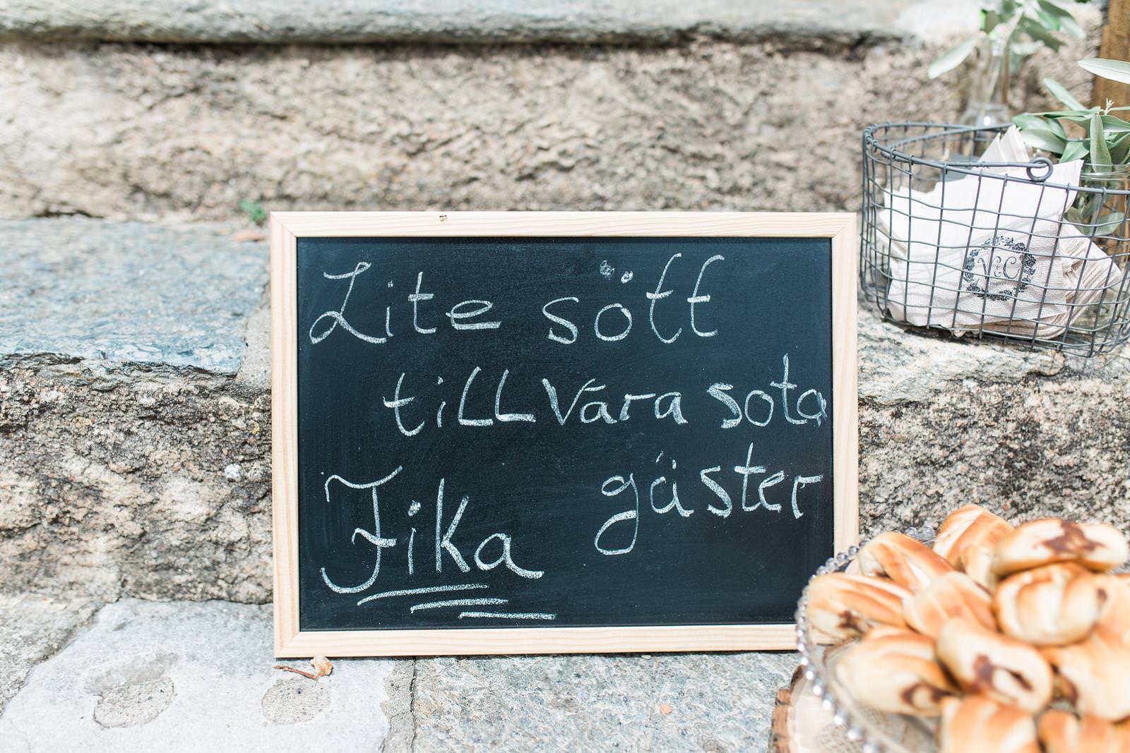 A chalkboard with a foreign language written on it